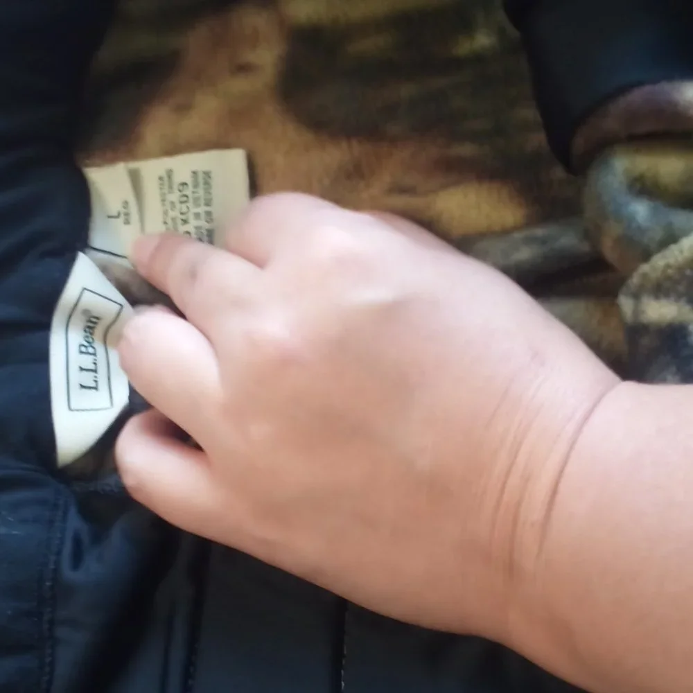 L.L. Bean has pockets